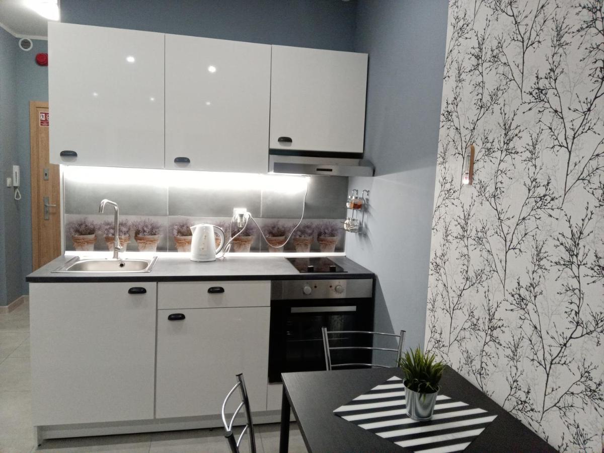 Roza- Lotnisko Appartement Wrocław Buitenkant foto